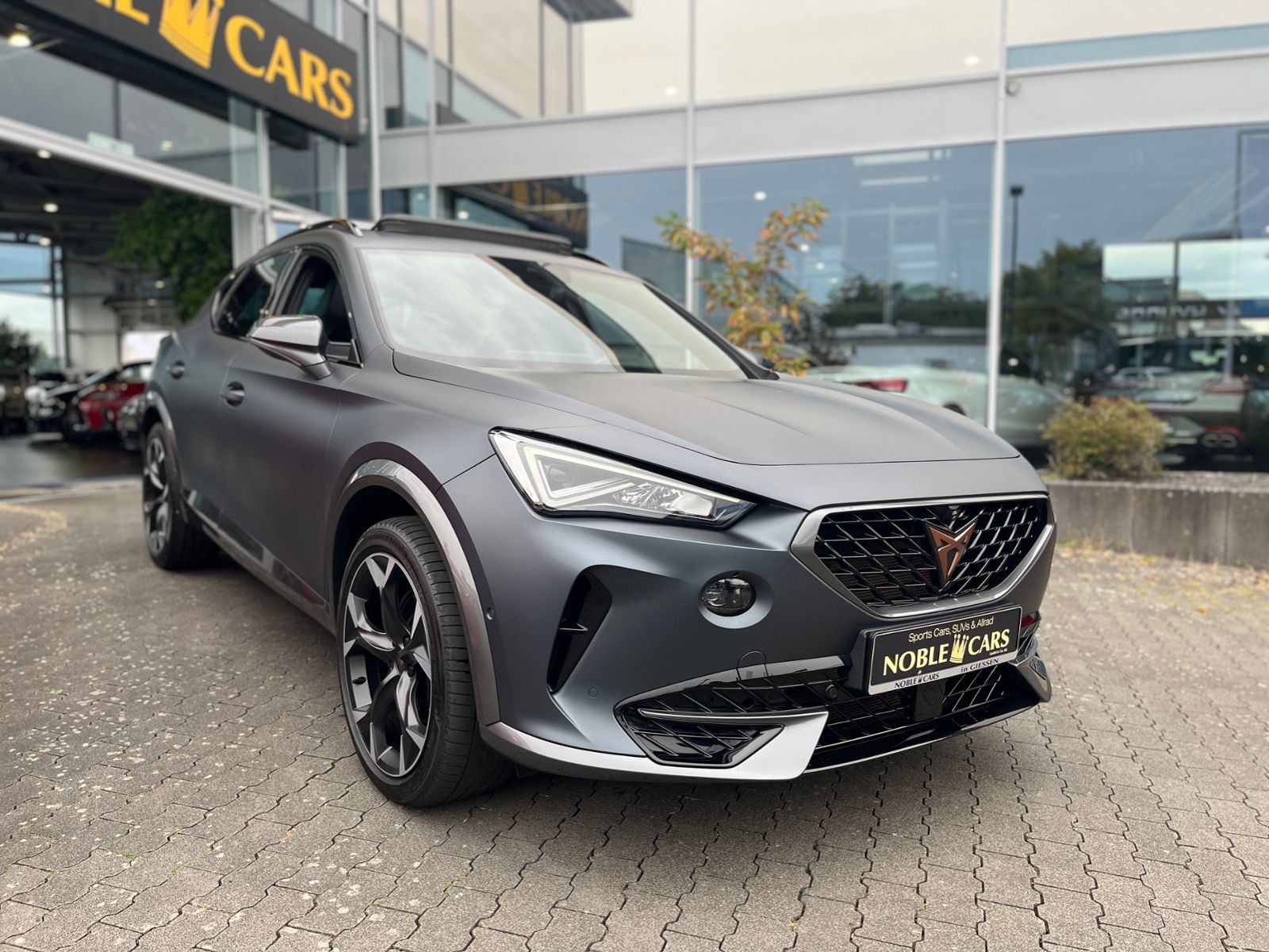 Fahrzeugabbildung CUPRA Formentor eHybrid VZ PANO LED NAV 19"