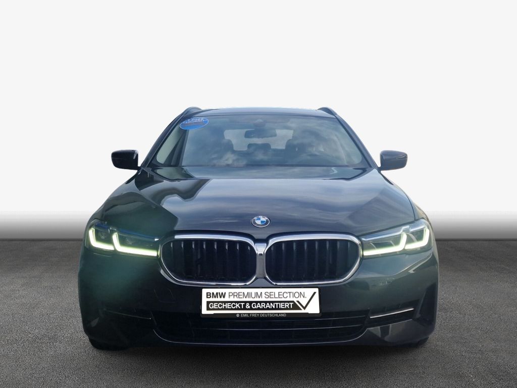 BMW 520d Touring Aut. Panoramadach SHZ Laserlicht foto 4