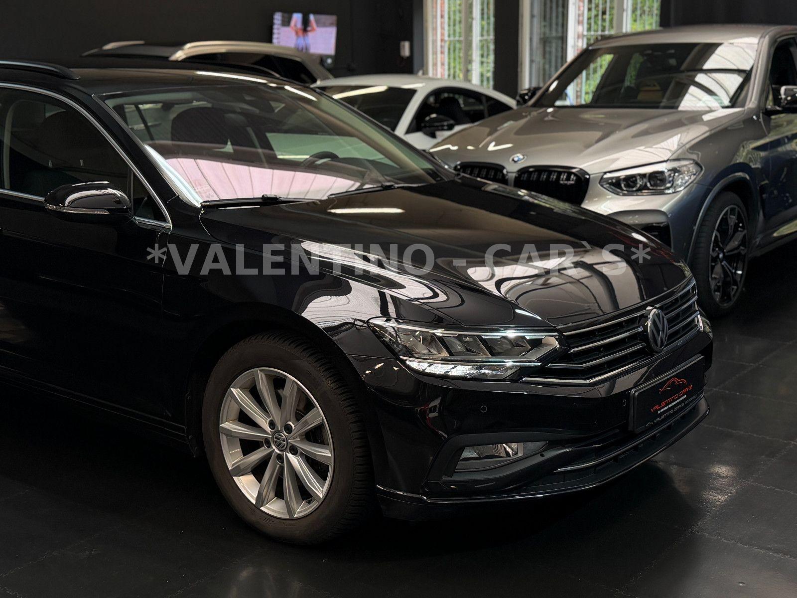 Volkswagen Passat Variant Business DSG/ACC/Kam/App/Navi/AHK