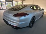 Porsche Panamera GTS - Porsche Panamera mit Benzin-Antrieb: Coupé