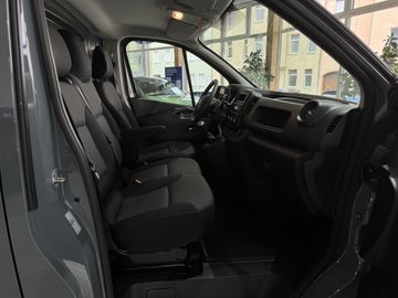 Renault Trafic Kasten L1H1 LED