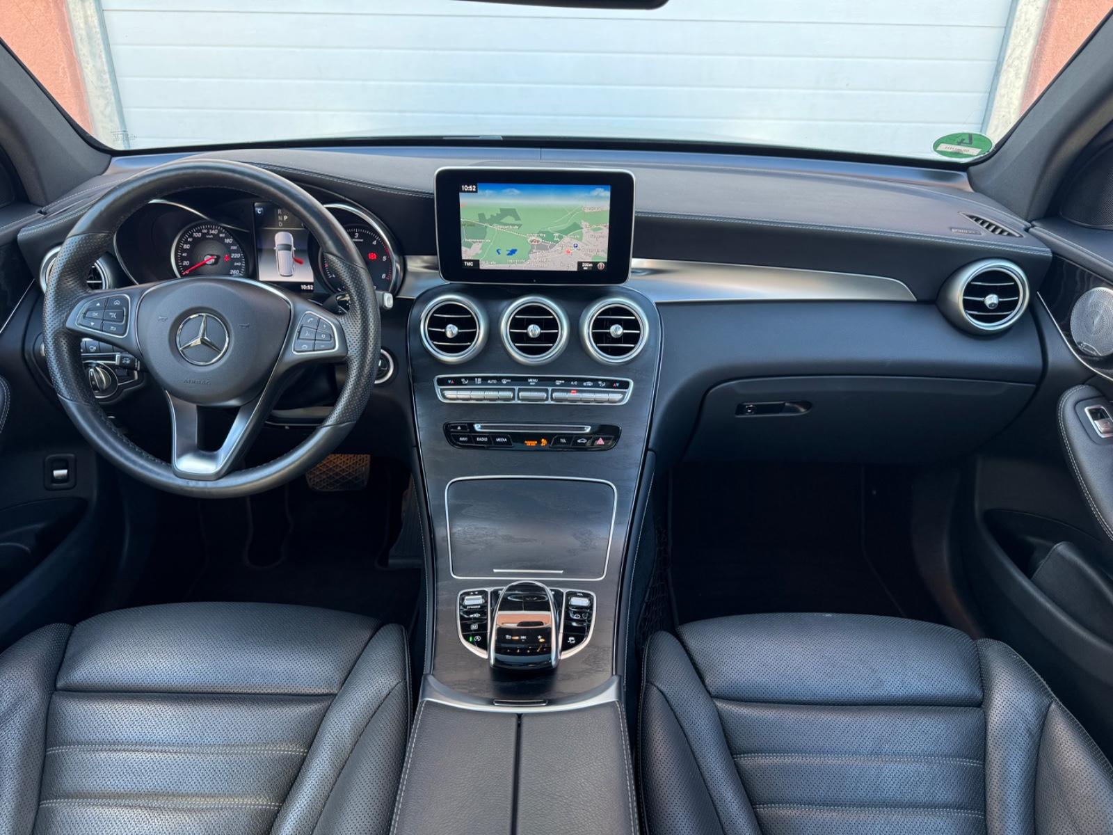 MERCEDES-BENZ GLC 350 D EXCLUSIVE / 9G / 4M / AIRM / LED / BURMEISTER / 360 /258 CH - HAYON ÉLECTRIQUE - TOIT OUVRANT - TOIT PANORAMIQUE