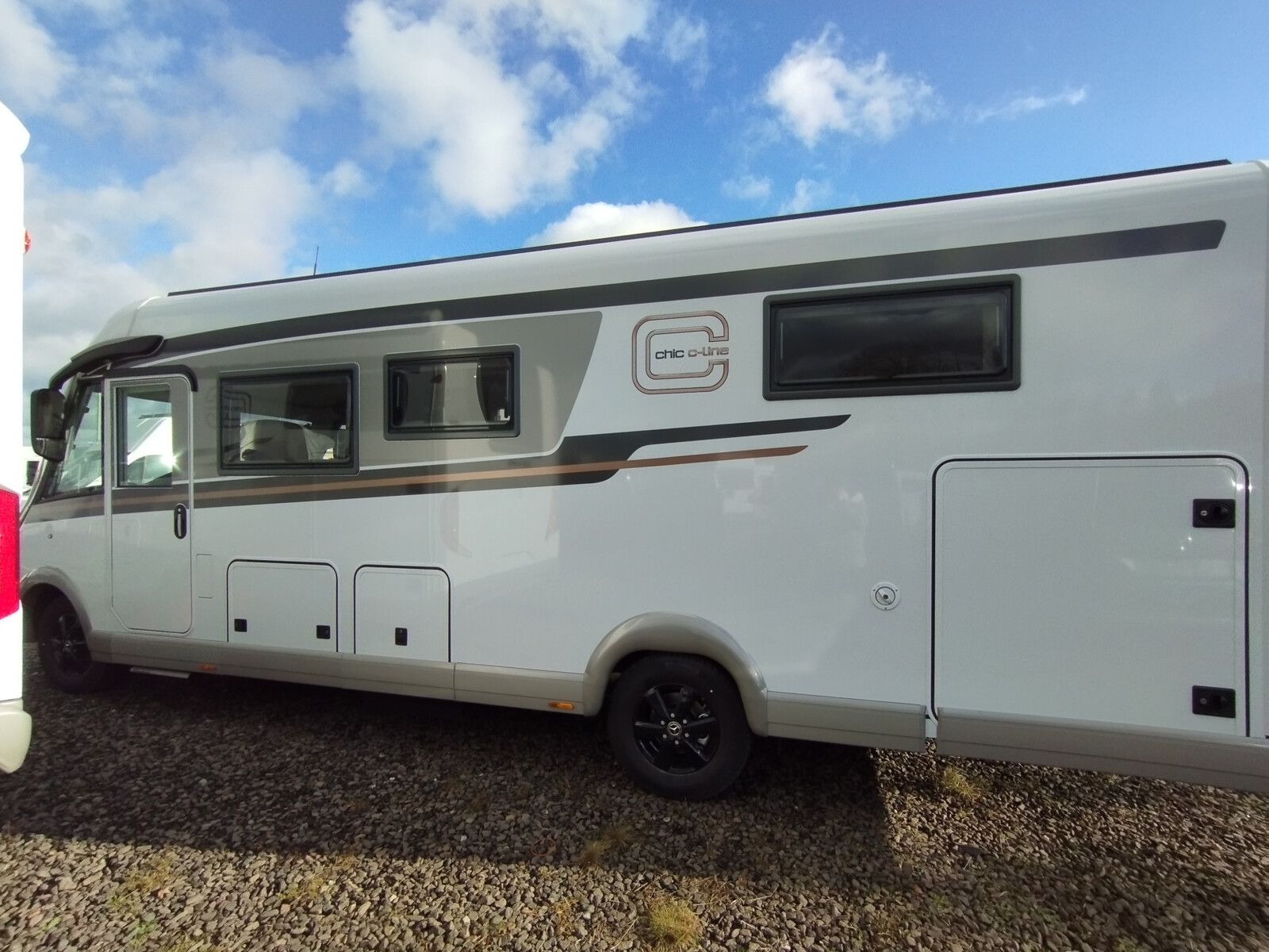 Fahrzeugabbildung Carthago chic c-line I 5.0 QB L Mercedes, Sat, Markise,AT