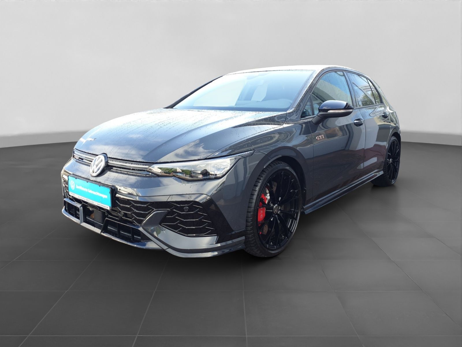 Volkswagen Golf GTI CLUBSPORT BLACK STYLE LM19 foto 2