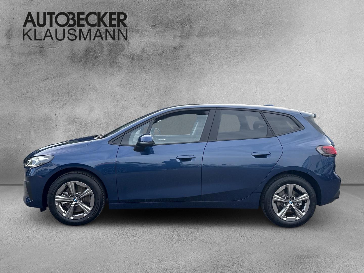 BMW 223 Active Tourer xDRIVE 17''NAVI LED AHK SPORTS