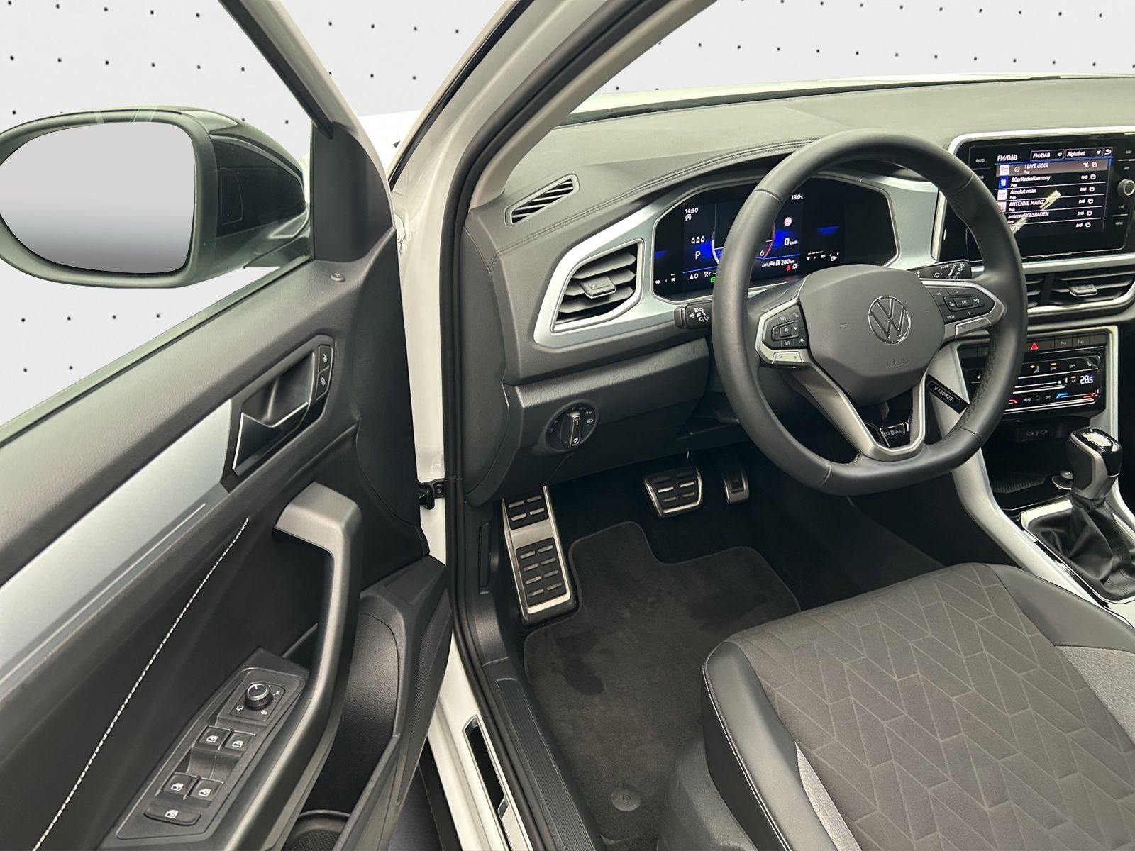 Volkswagen T-Roc - Bild 17