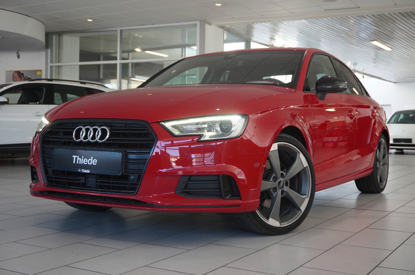 Fahrzeugabbildung Audi A3 LIM. 35 TDI S-TRONIC SPORT NAVI/SH/KAMERA/AHK