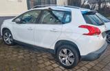 Peugeot 2008 Style BlueHDi 100 Style