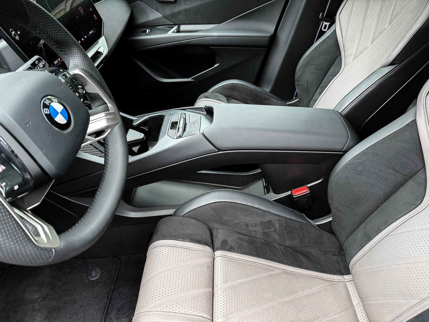 BMW iX3 - Bild 15