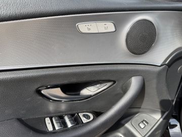 Mercedes E 220 - 10