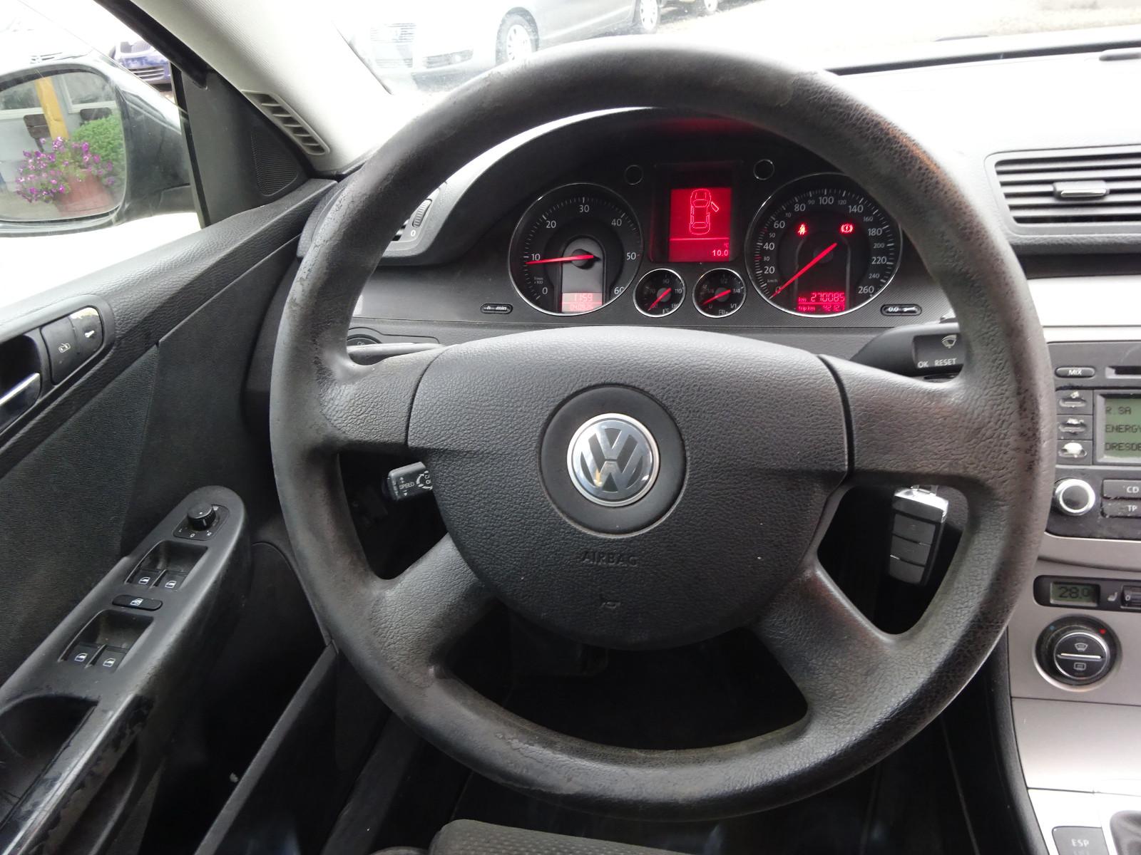 Volkswagen Passat 2006 — photo 13
