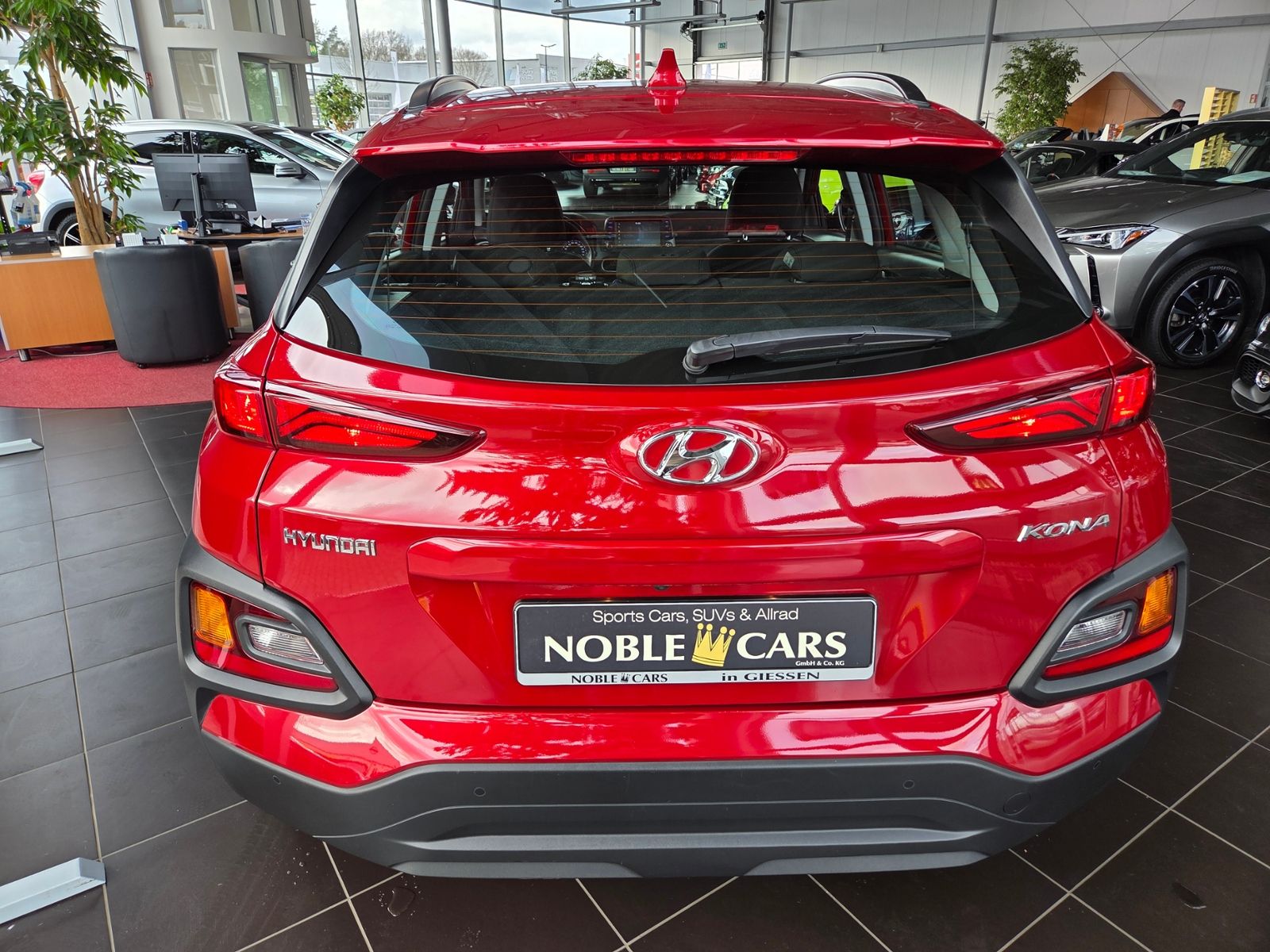 Fahrzeugabbildung Hyundai KONA Trend 1.6 T-GDI 2WD NAVI SHZ LKHZ RFK