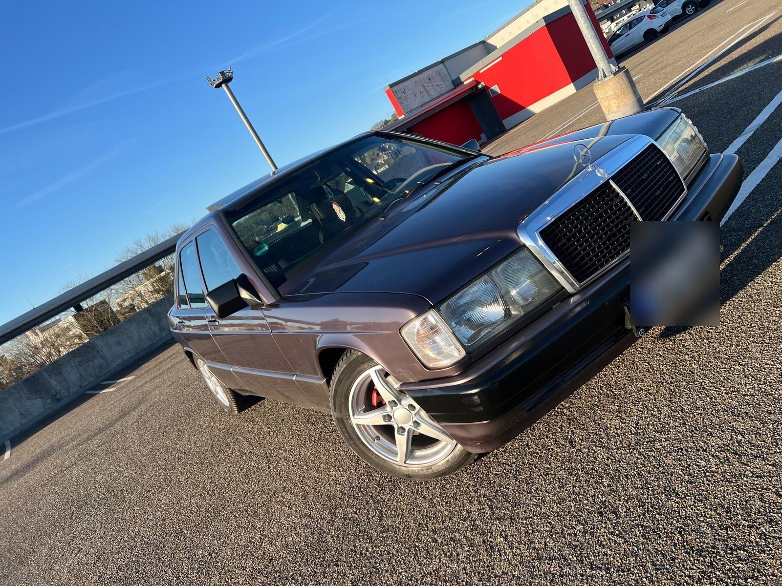 Mercedes-Benz 190