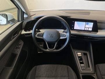 Volkswagen Golf - 6