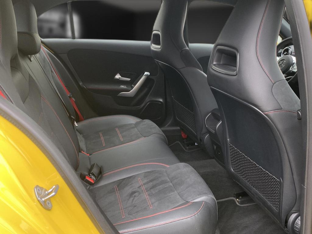 Mercedes-Benz A 45 AMG