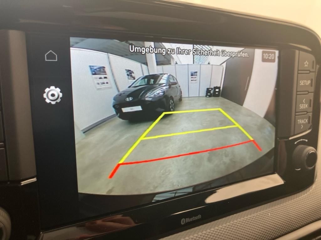 Fahrzeugabbildung Hyundai i10 Navi SHZ KAM PDC SpurH