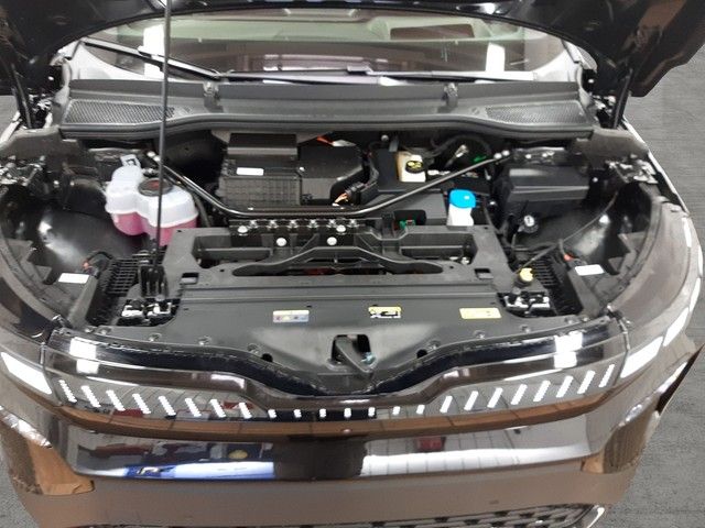 Fahrzeugabbildung Skoda Elroq 85x Sportline Matrix AHK HuD 21" ACC Kamer