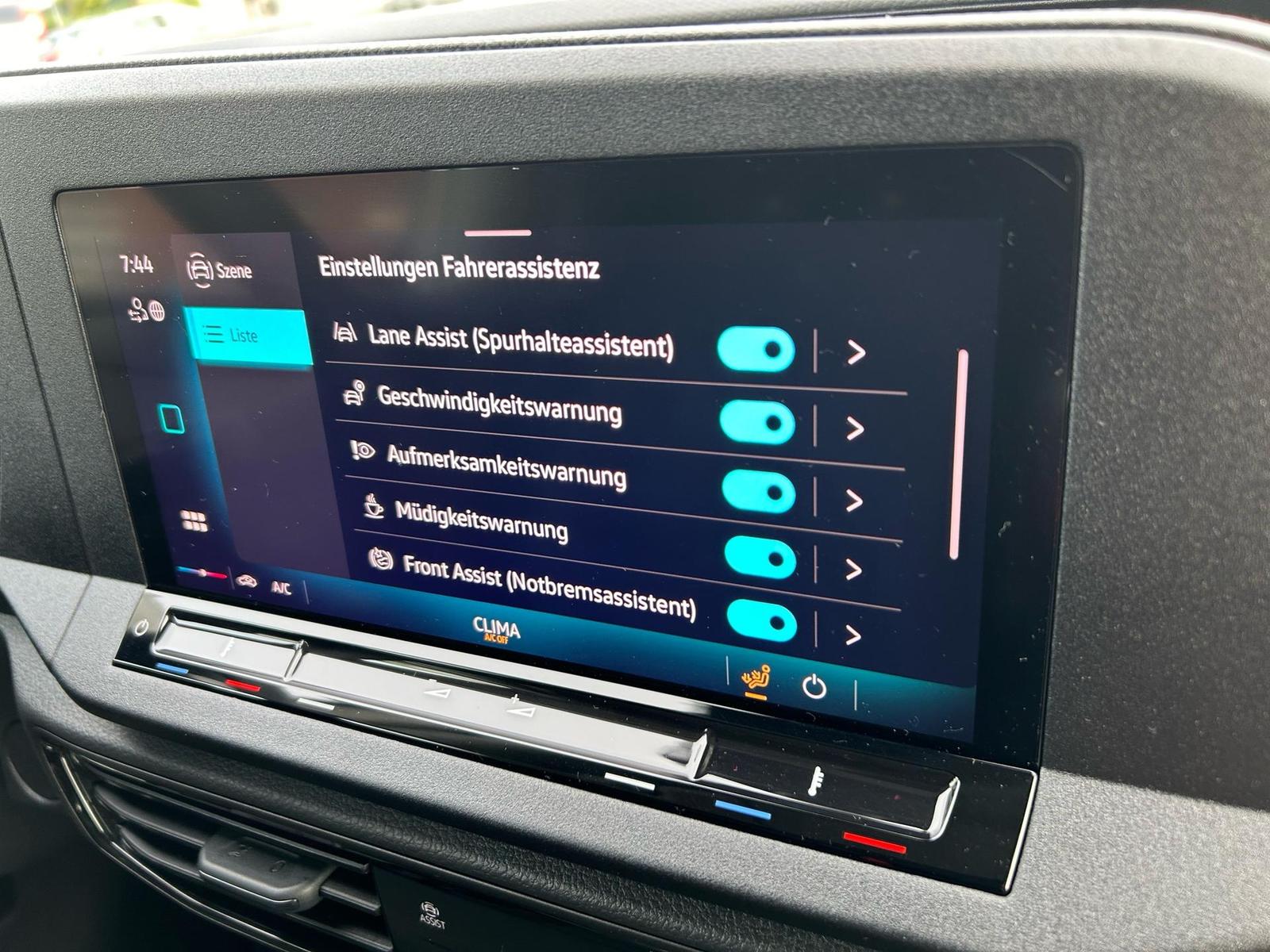 Volkswagen Caddy Cargo 1.5 TSI / AHK App-Connect