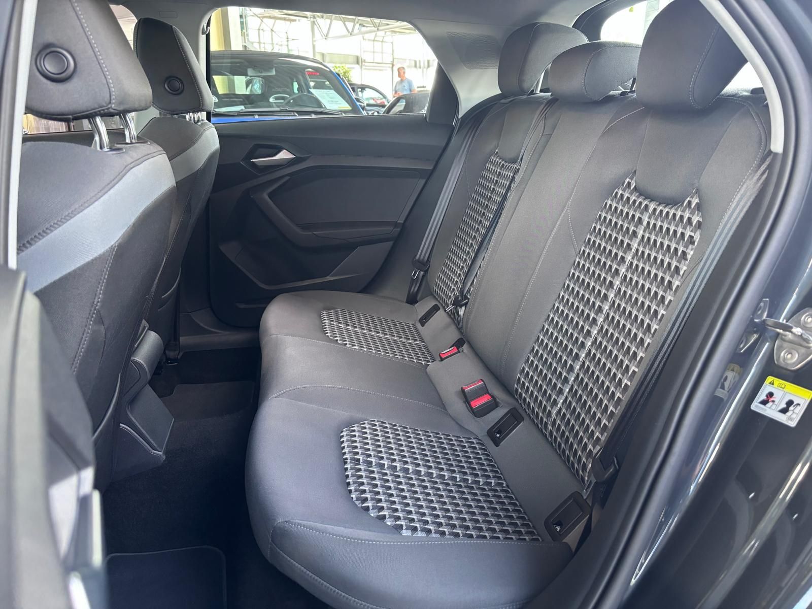 Fahrzeugabbildung Audi A1 Sportback 35 TFSI Carplay KLIMA ALU