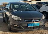 Opel Astra J Sports Tourer Selection - Opel Astra Selection mit Diesel-Antrieb