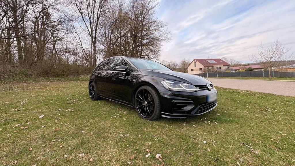 Image of Volkswagen Golf