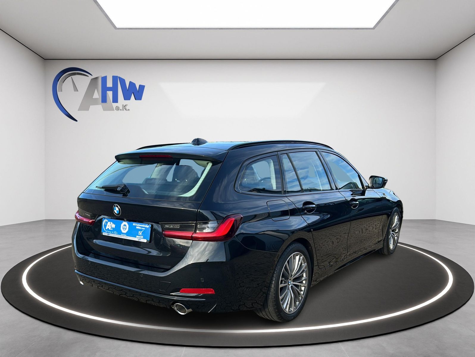 Fahrzeugabbildung BMW 318 d Touring Automatik