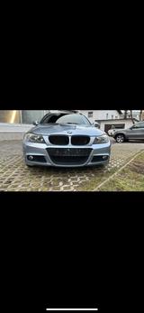 BMW 320i m paket tüv neu - BMW 320 mit Benzin-Antrieb: Kombi, 320i Paket