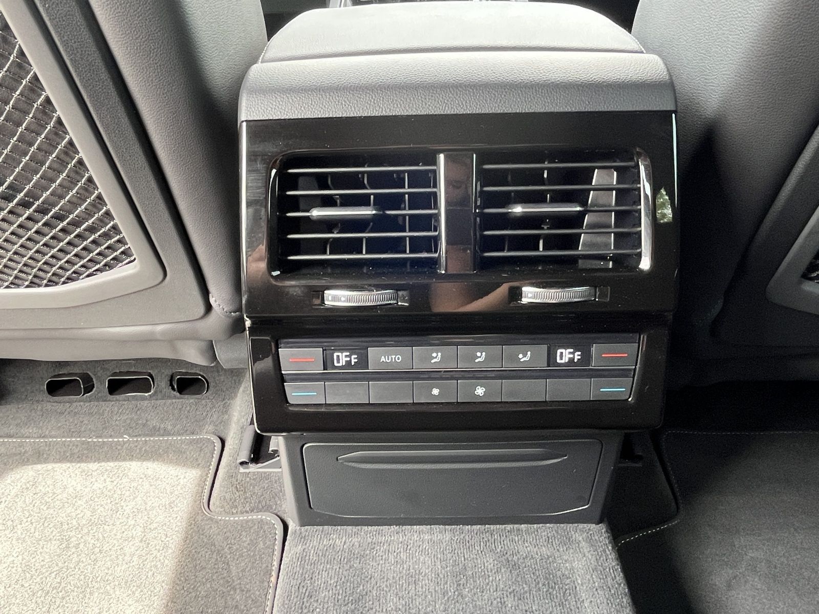 Volkswagen Touareg - Bild 17