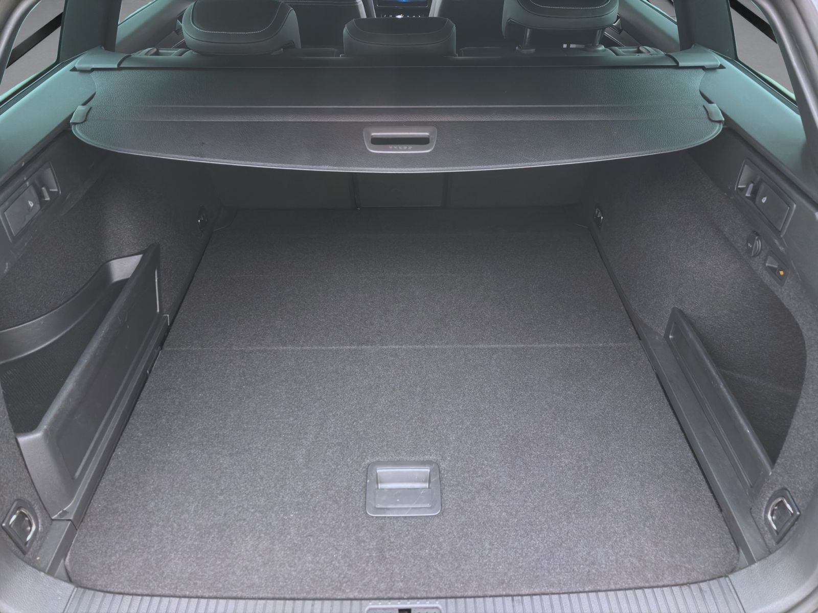 Volkswagen Passat Variant - Bild 4