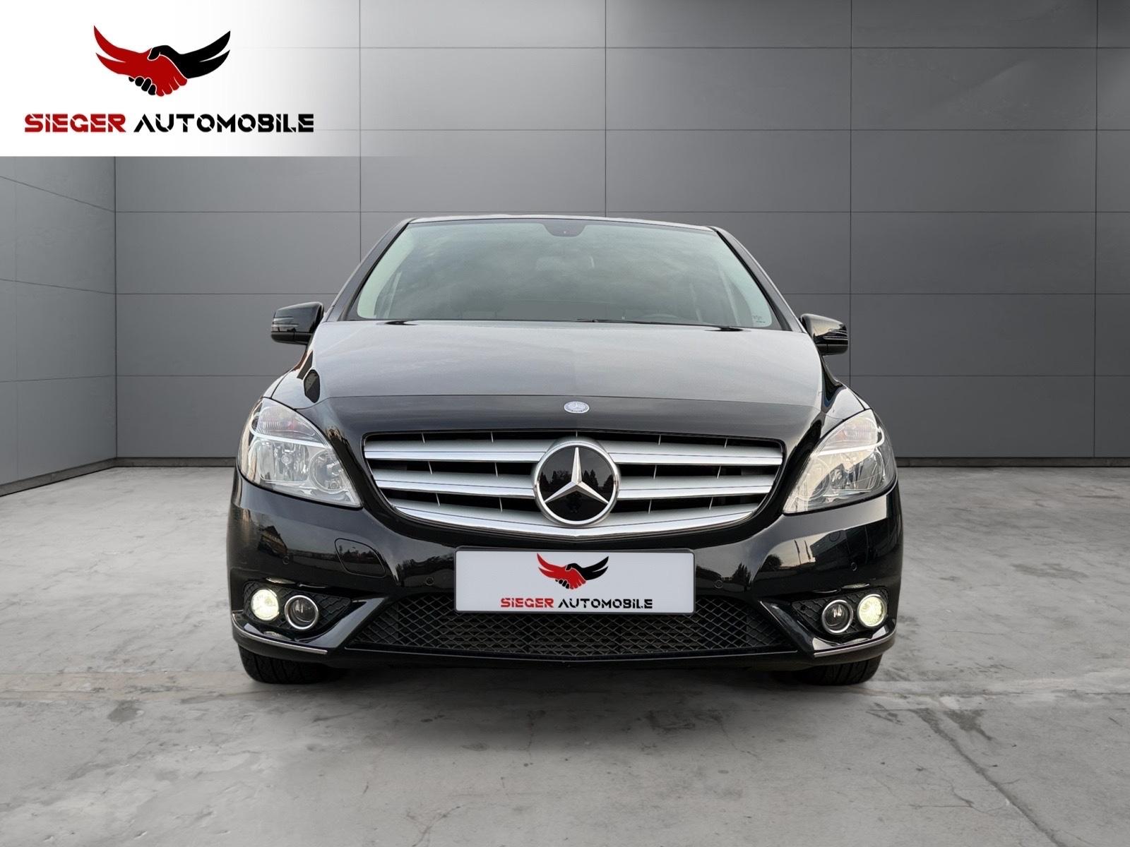 Mercedes-Benz B 180 Sports Tourer, AHK