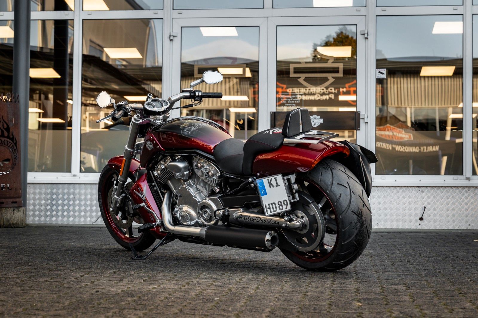 Fahrzeugabbildung Harley-Davidson VRSCF V-ROD MUSCLE - Jekill  - 260er METZELER