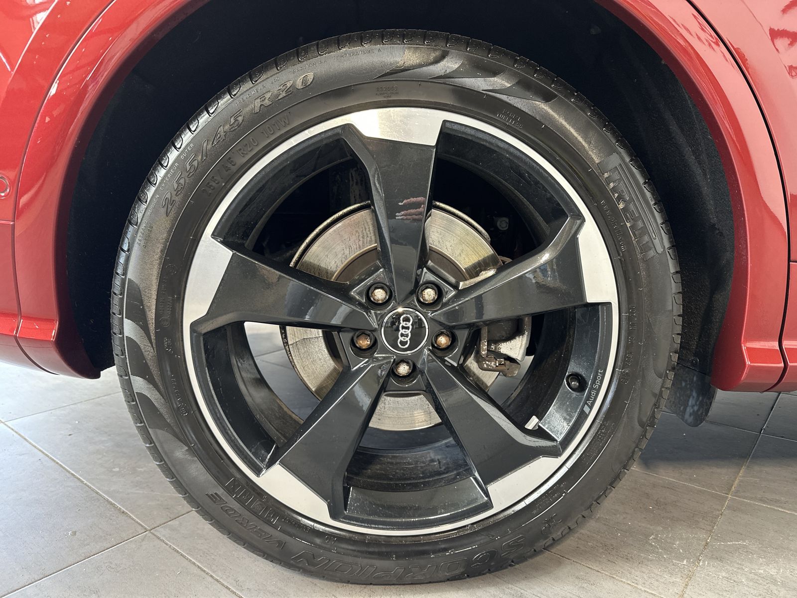 Fahrzeugabbildung Audi Q5 55 TFSIe Quattro S-Line NAV+LED+AHK+PANO+B&O