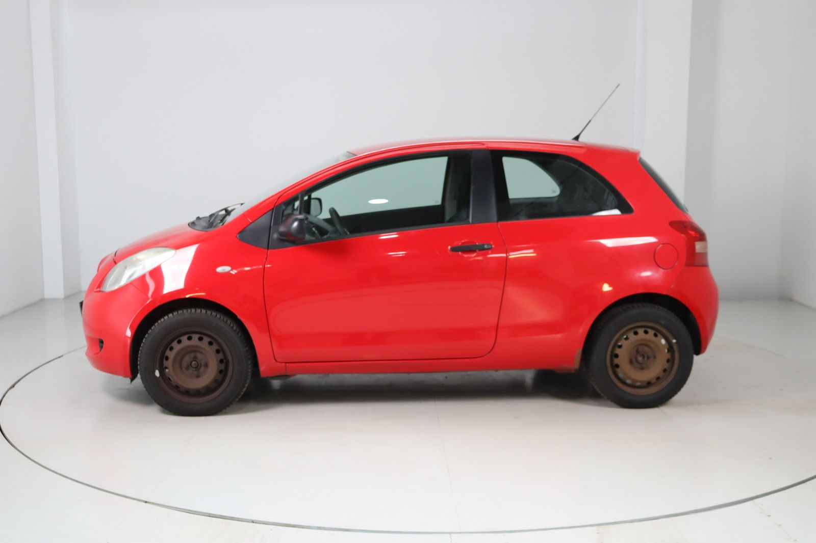 Fahrzeugabbildung Toyota Yaris 1.0-l-VVT-i * HU/AU bis 03.2026 *