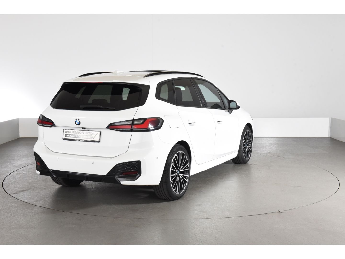 BMW 220 Active Tourer i M Sport Panoramadach Anhänge foto 4