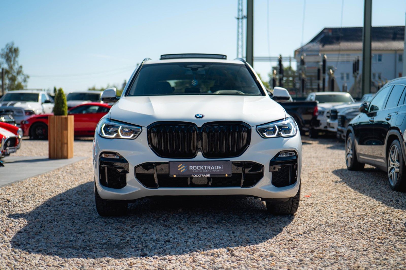 Fahrzeugabbildung BMW X5 M50i Shadow Line | ACC | Pano | Laser | Sky