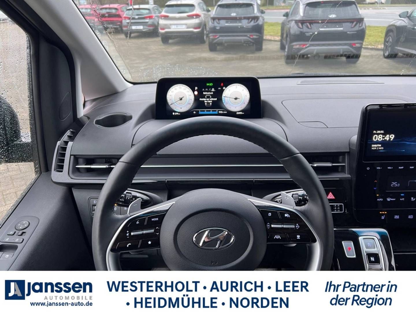 Fahrzeugabbildung Hyundai STARIA 9-Sitzer  TREND