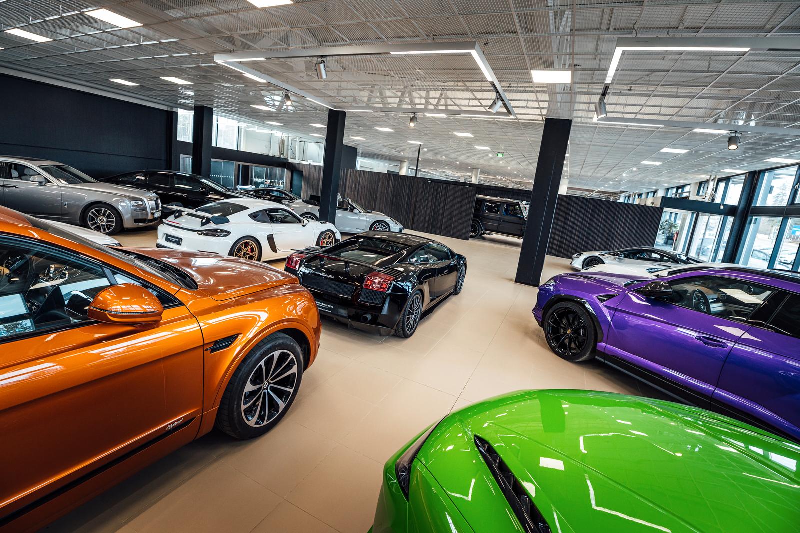 showroom-image-main