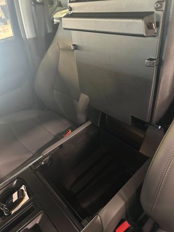 Ford F 150 Lightning Flash gr Batterie im Vorlauf