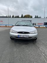 Ford Mondeo - gebrauchte Ford Mondeo aus dem Jahr 2000