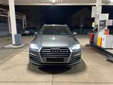 Audi SQ7 4.0 TDI V8  Vollausstattung  7-Sitzer - Audi SQ7 von privat