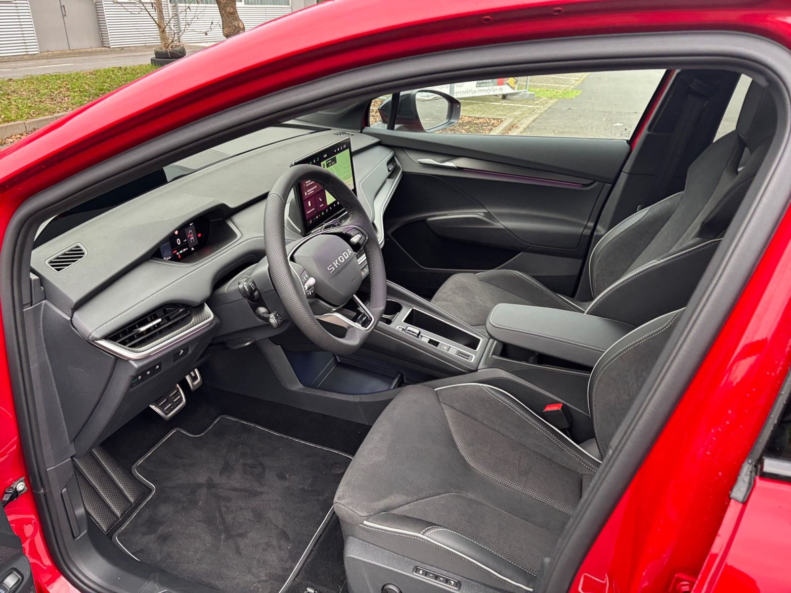 Enyaq Coupé 85 Sportline HUD/360°/Matrix/AHK