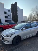 Hyundai i20 1.0 T-GDI 74 kW - Hyundai i20 Gebrauchtwagen in Stuttgart