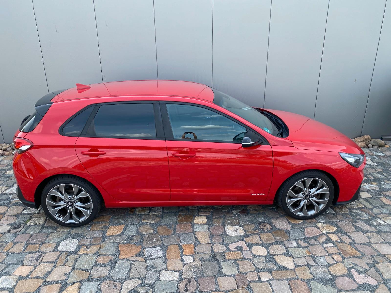 Hyundai i30 N LINE CAR PLAY SITZ-LENKRAD-HZG SCHECKHEFT