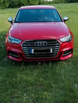 Audi S3 2.0 TFSI S tronic quattro - - Audi S3 aus 2016