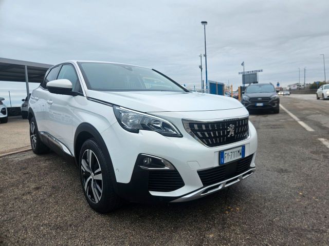 Peugeot 3008 BlueHDi 130 S&S EAT8 Allure