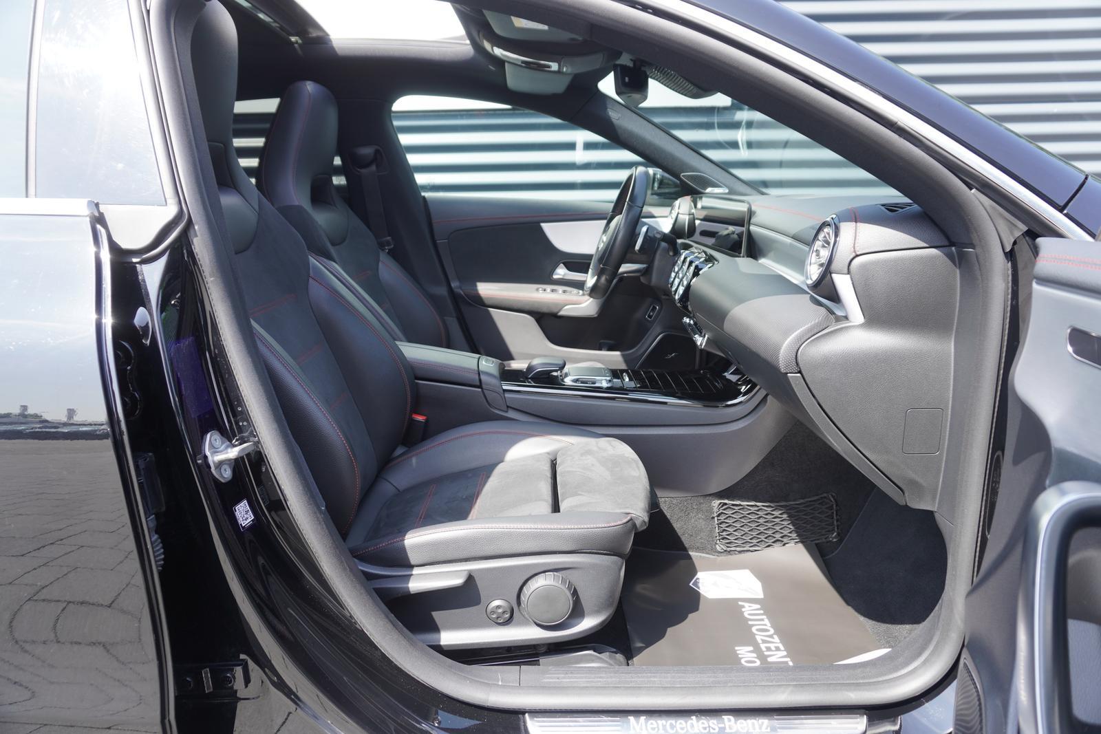 Mercedes-Benz CLA 220 SHOOTING BRAKE AMG-LINE VIRTUAL PANORAMA, миниатюра 15