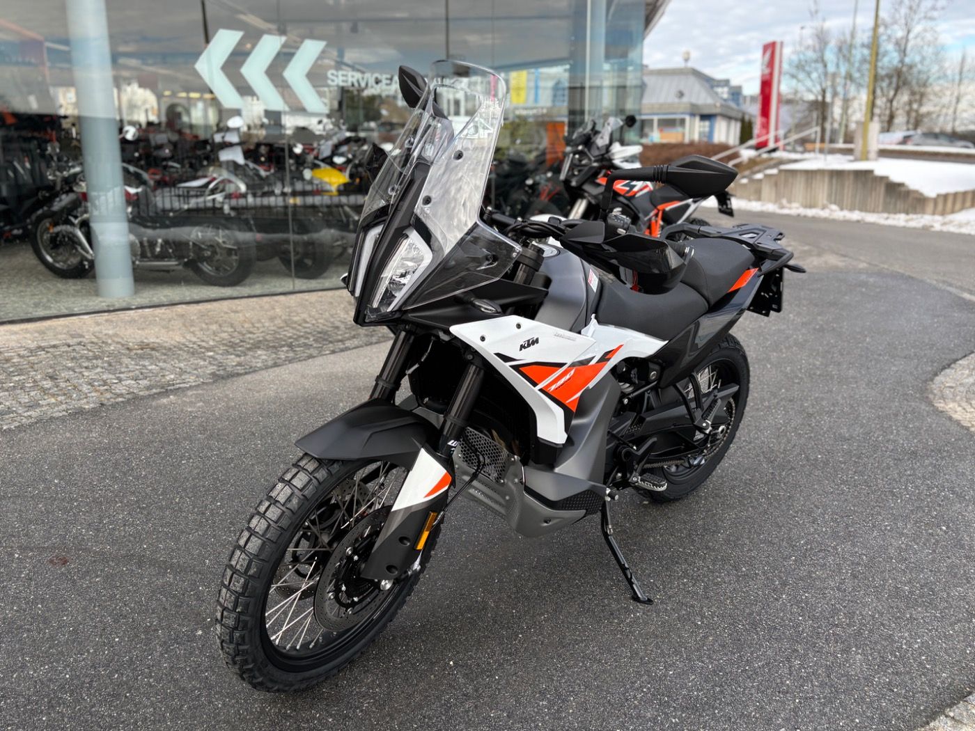 Fahrzeugabbildung KTM 790 Adventure 2026 Tech Pack inclusive beide Far