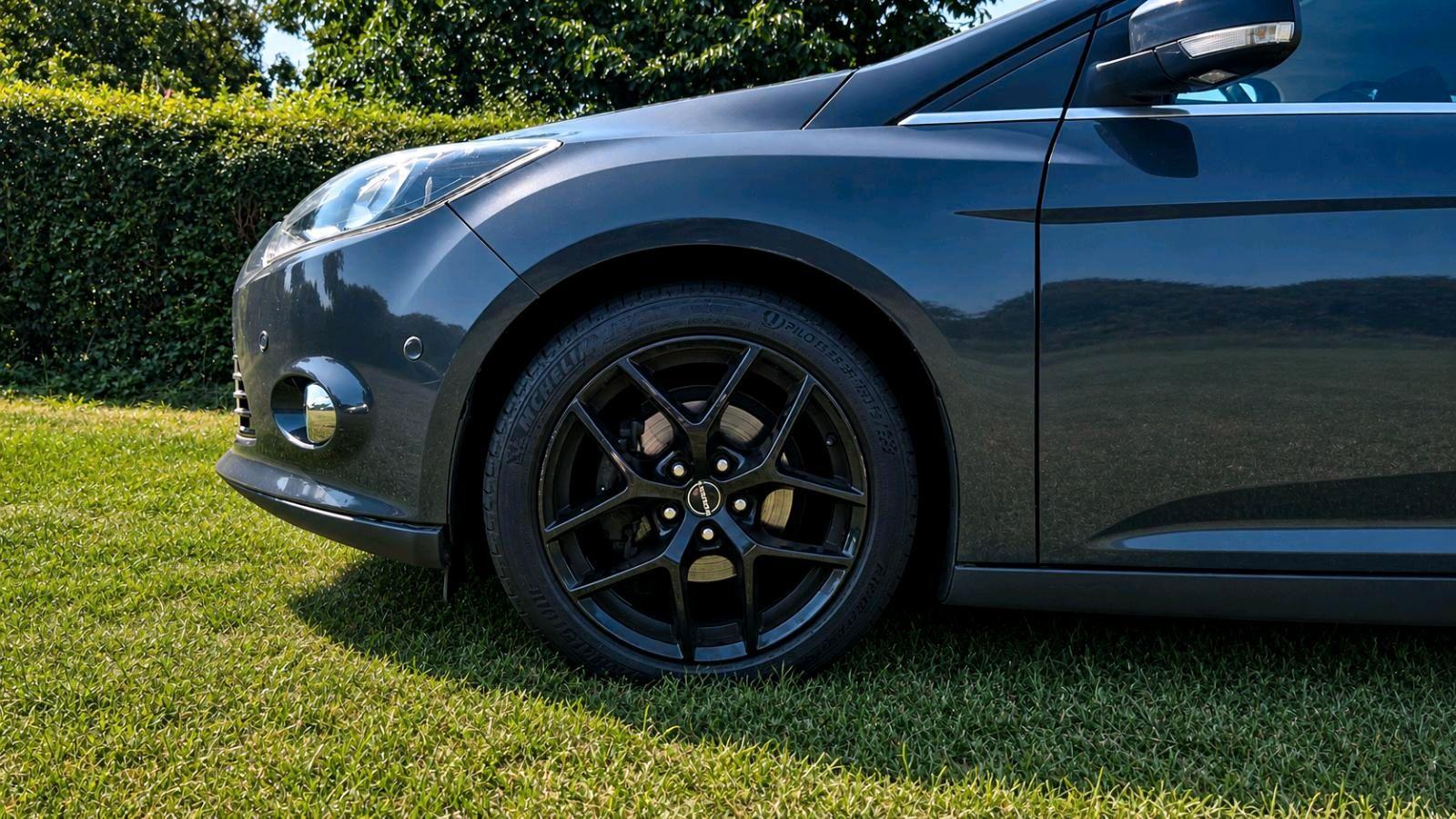 Ford Focus 2014 — engine