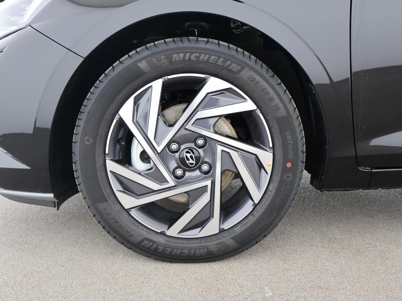Hyundai i20 – Bild 17