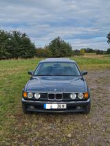 BMW 730i Oldtimer E32 H-Kennzeichen - BMW 730: E32 730i